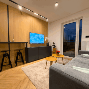 APT-PINEA-03-01
